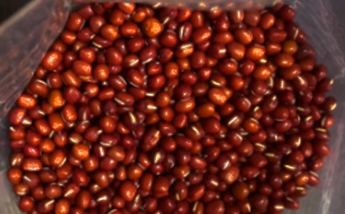 夢見撿紅豆是什么意思