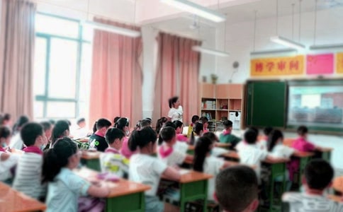 六年級(jí)上冊(cè)《學(xué)與問(wèn)》教學(xué)反思 六年級(jí)上冊(cè)《學(xué)與問(wèn)》教學(xué)反思課文