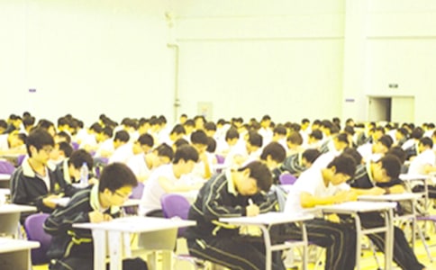 期中考試表彰大會校長發(fā)言稿(合集)