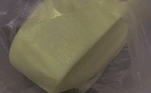三個(gè)熱饅頭