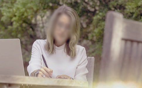 成熟女性的微商個性簽名