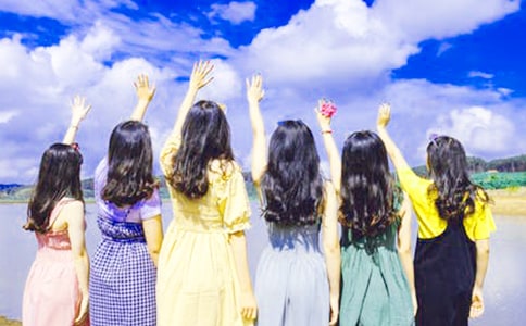 �ҵ�ͬ�W(xu��)�߶���������700��