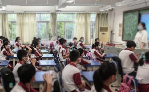 新學期開學國旗下精彩發(fā)言稿