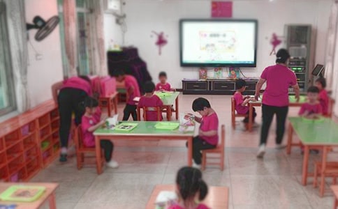 幼兒園畢業(yè)教師個(gè)人講話稿