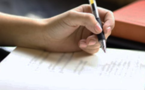 �I���L�������ز�