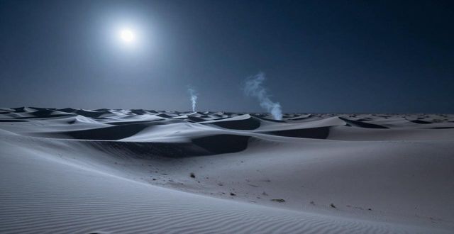大漠沙如雪